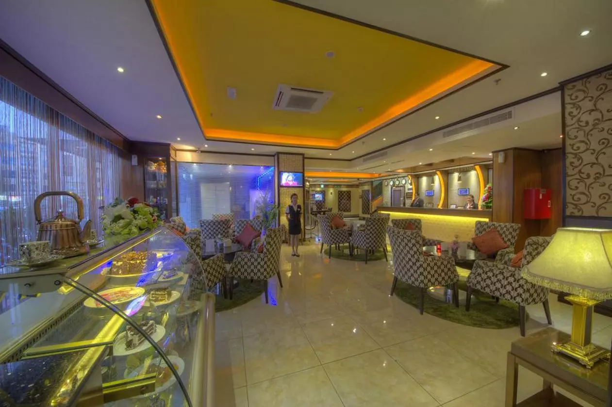 FORTUNEPERAL_SHABAVIZ (13).jpg